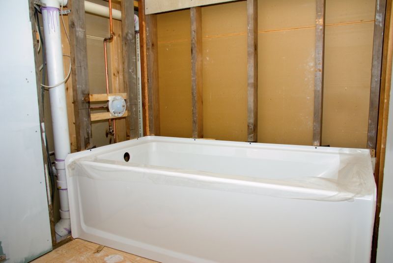Top Bathtub Installation Companies in Robertsdale, AL