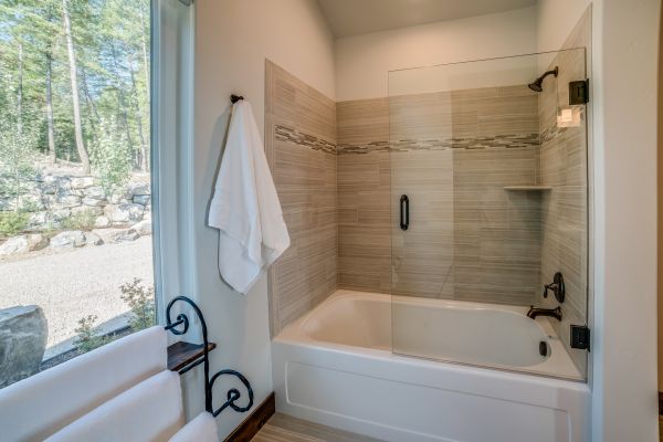 Cost of Tub Conversion Service in Daphne